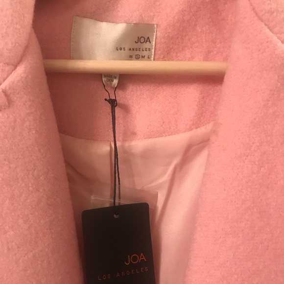 PINK COAT!! 💗 - Picture 2 of 5